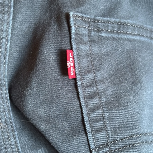 Levi’s black cargo pants - Picture 4 of 7